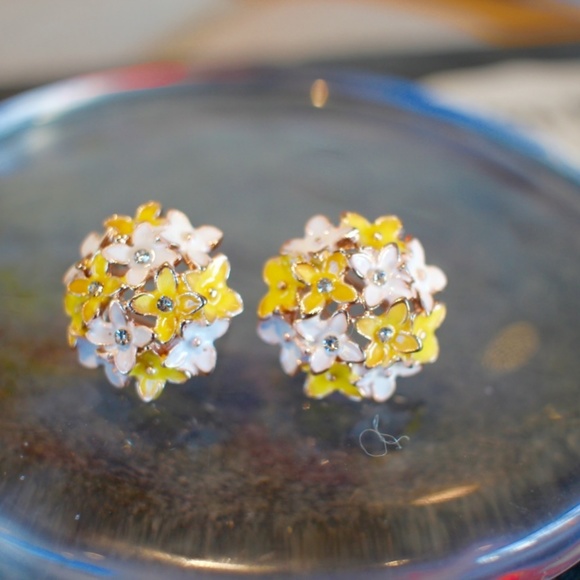 New 925 Four Leaf Flower Fashion Diamond Earrings - Picture 5 of 8